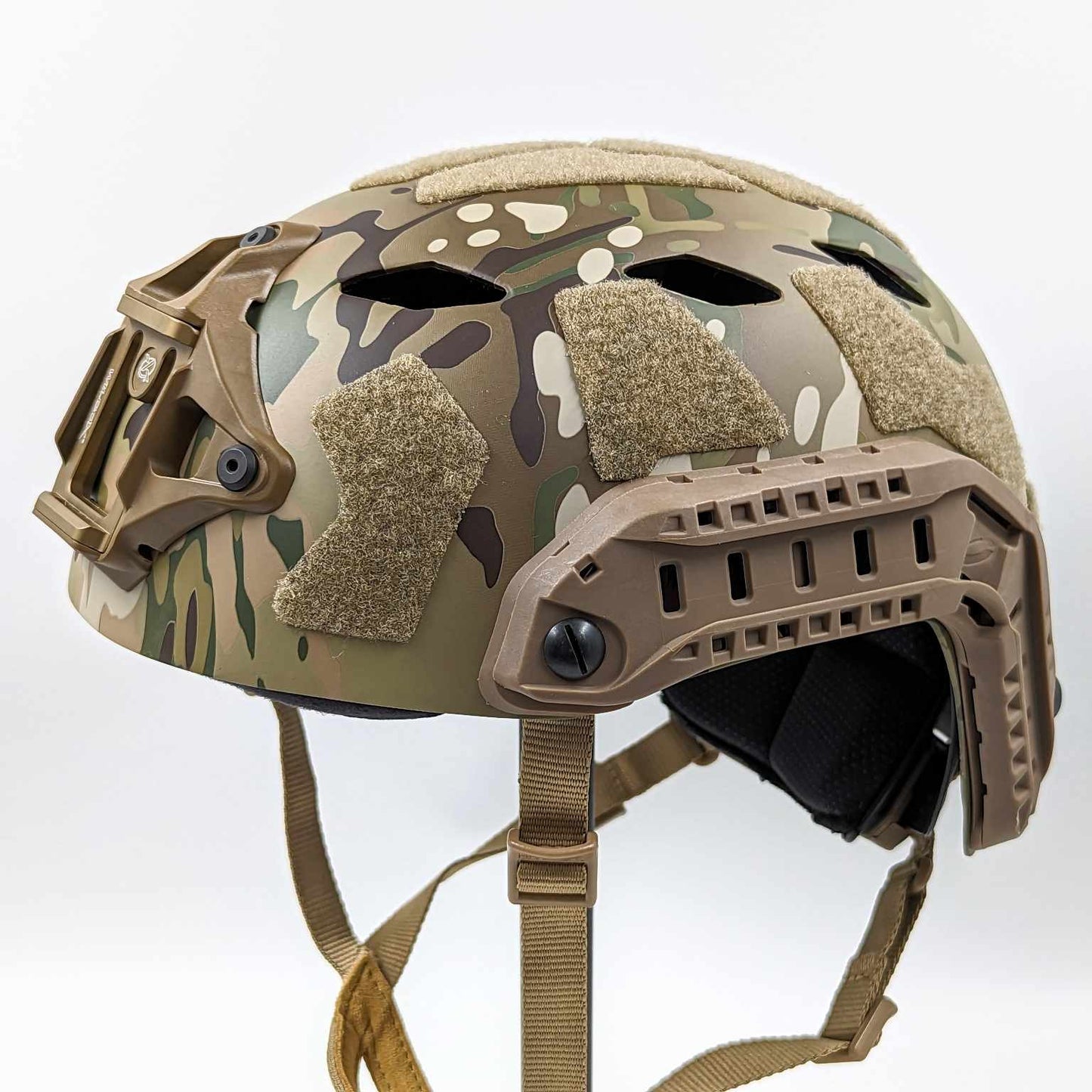 EON Carbon Composite Helmet - TAS Night Corporation